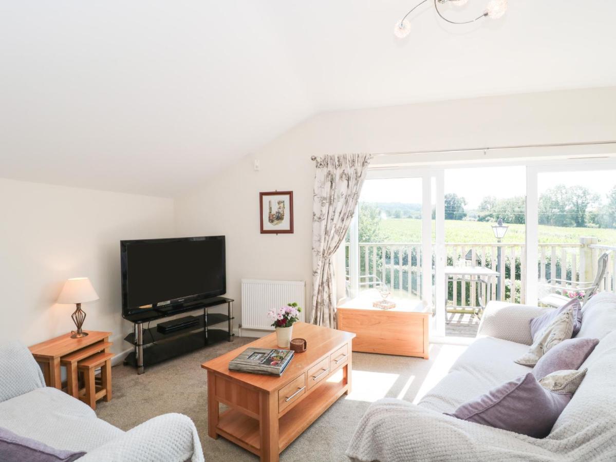 The Cider Shed Apartment Winscombe Екстериор снимка