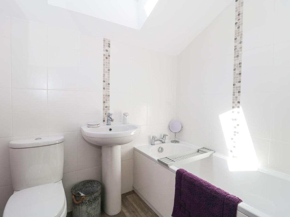 The Cider Shed Apartment Winscombe Екстериор снимка